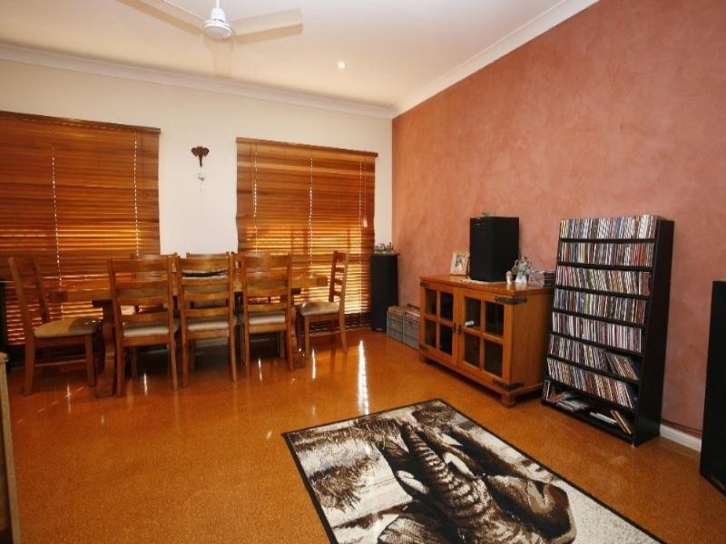 50 Flagstone Avenue, Rangewood QLD 4817