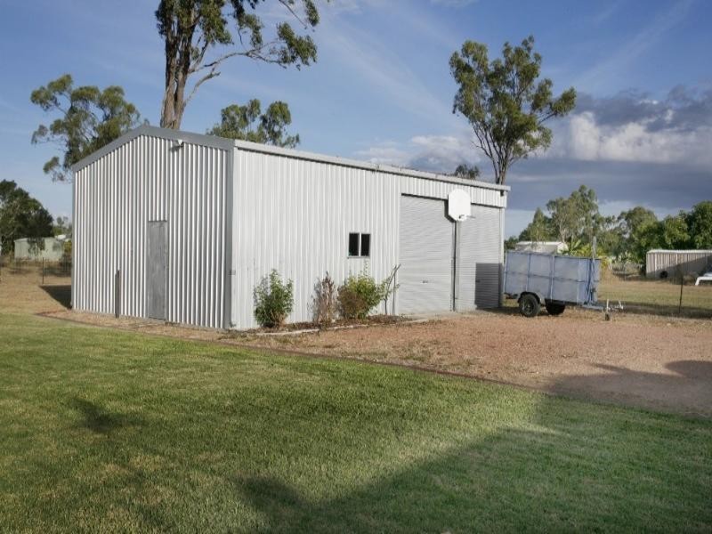 50 Flagstone Avenue, Rangewood QLD 4817