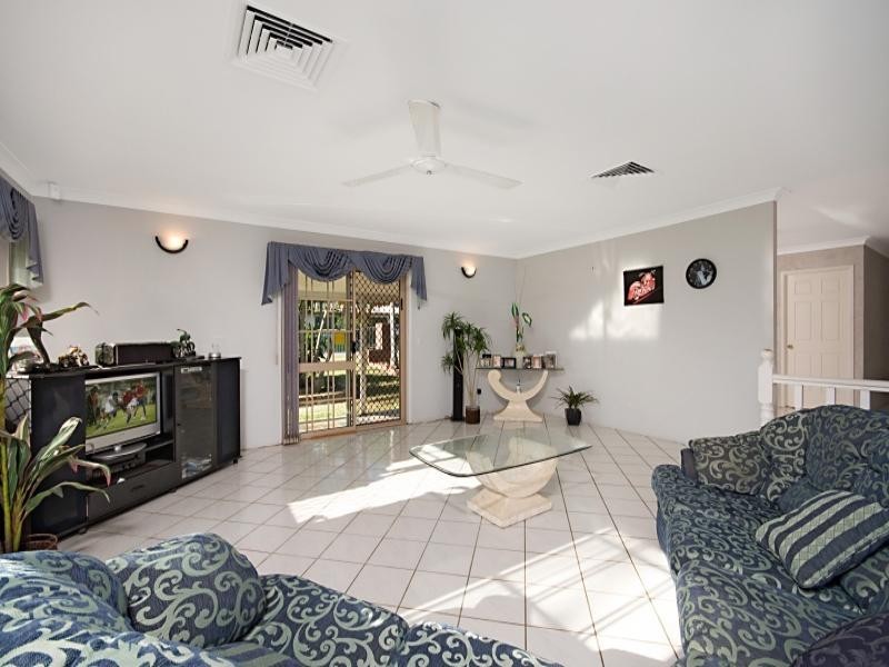 2 Balsam Street, Bushland Beach QLD 4818