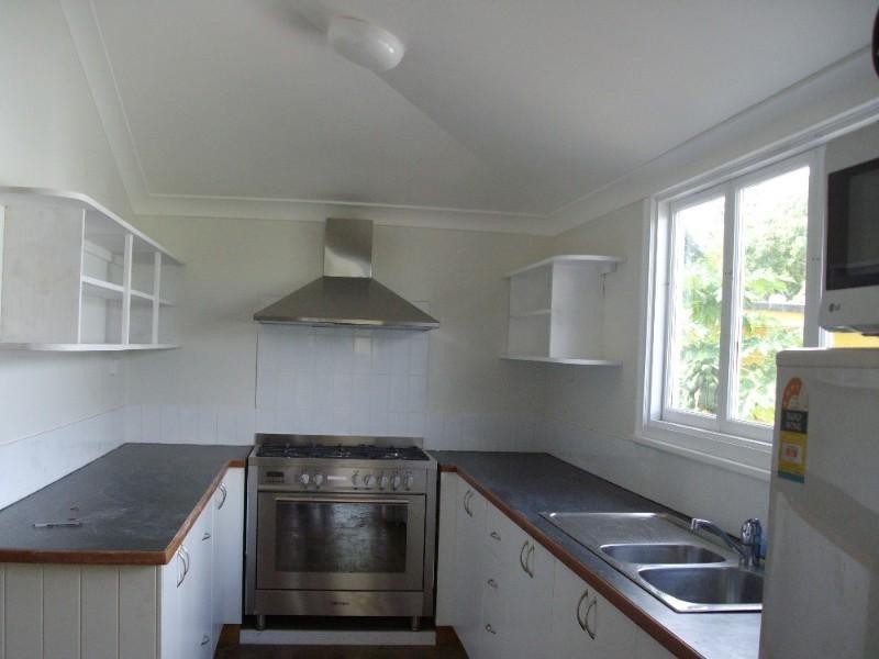 19 Fletcher Street, Townsville City QLD 4810