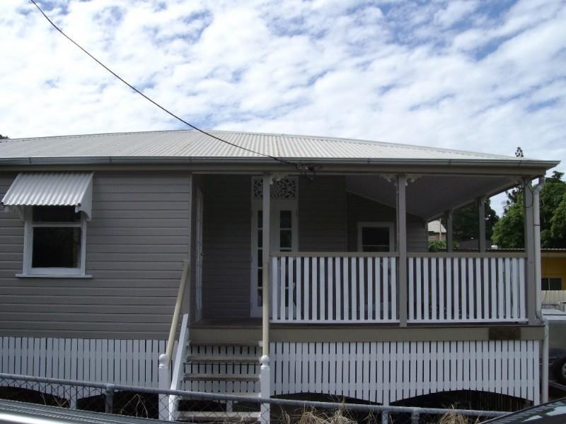 19 Fletcher Street, Townsville City QLD 4810