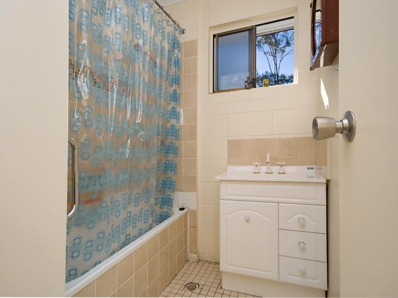 14 Alan John Street, Kelso QLD 4815