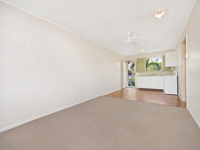 27 Mcbride Street, Kirwan QLD 4817