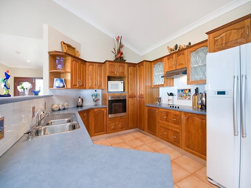L19 Mount Kulburn Drive, Jensen QLD 4818