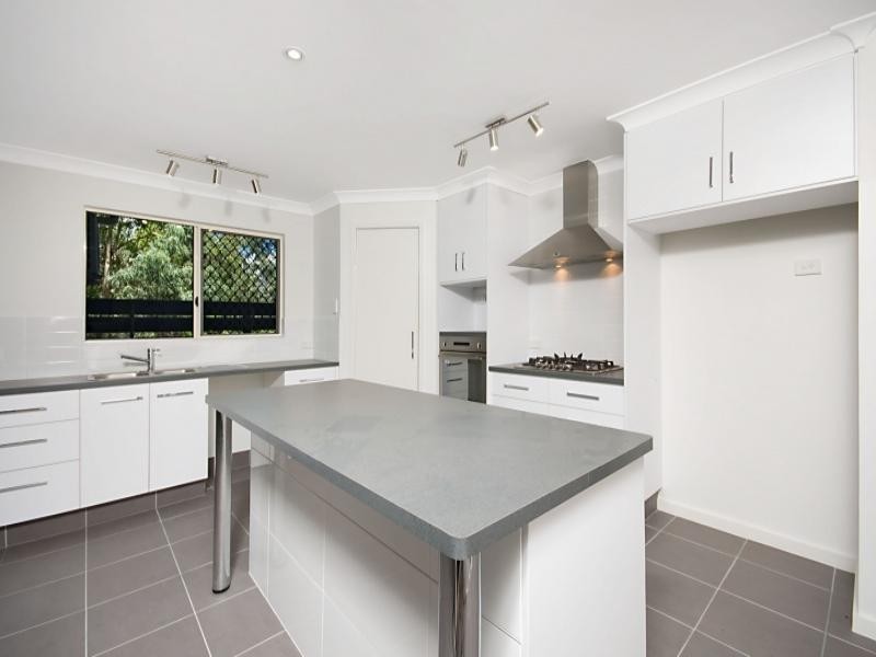 5 Springbrook Parade, Idalia QLD 4811