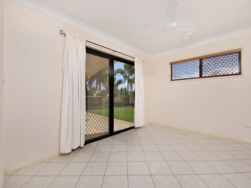 25 Miller Circuit, Kirwan QLD 4817