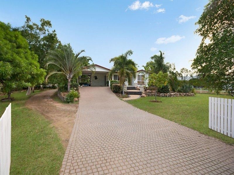 77A Hammond Way, Kelso QLD 4815