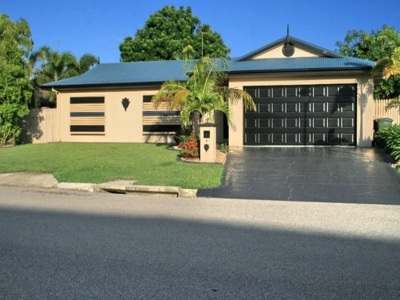 6 Seldon Place, Kirwan QLD 4817