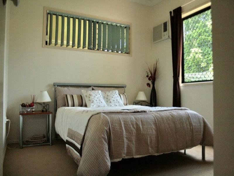 6 Seldon Place, Kirwan QLD 4817