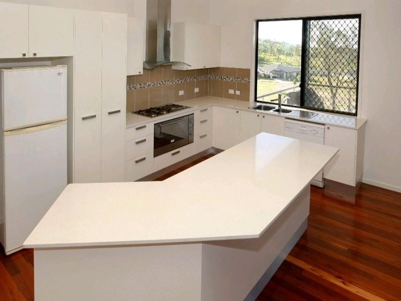 5 Harrier Court, Bushland Beach QLD 4818