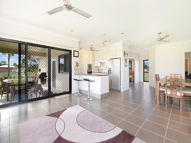 1 Blackstar Place, Black River QLD 4818