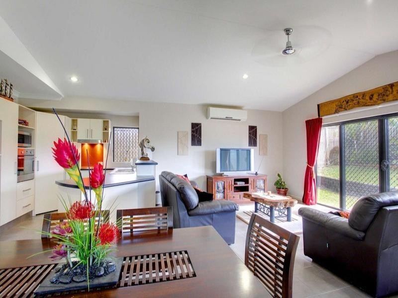 89 Shutehaven Circuit, Bushland Beach QLD 4818