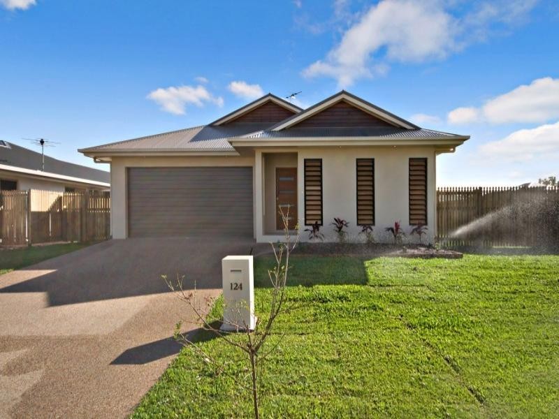 124 Daintree Way, Bushland Beach QLD 4818