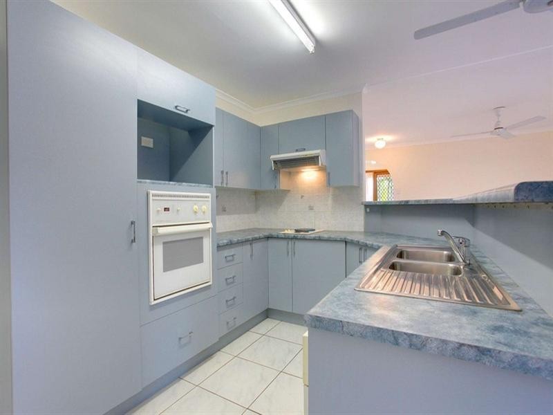 15 Redwood Avenue, Kirwan QLD 4817