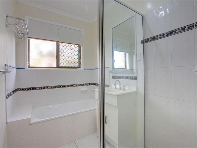 15 Redwood Avenue, Kirwan QLD 4817