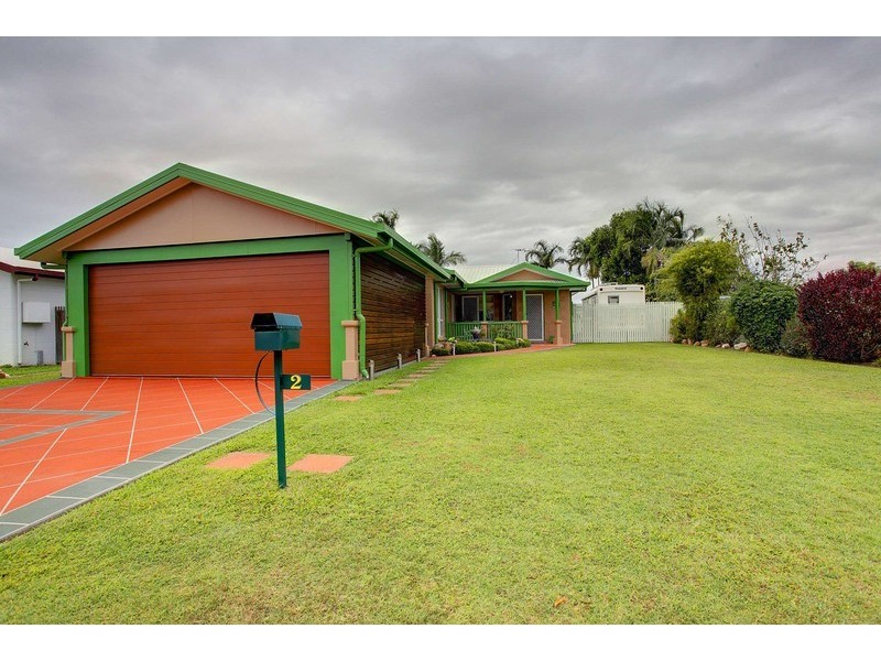 2 Dalkeith Crescent, Mount Louisa QLD 4814