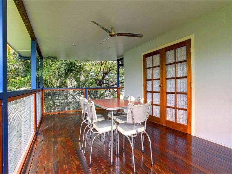 9 Carlisle Street, Cranbrook QLD 4814