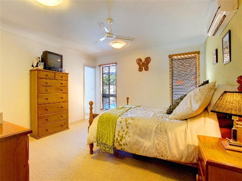 10 Angelus Place, Kirwan QLD 4817