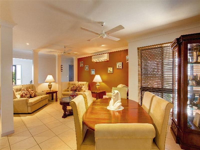 10 Angelus Place, Kirwan QLD 4817