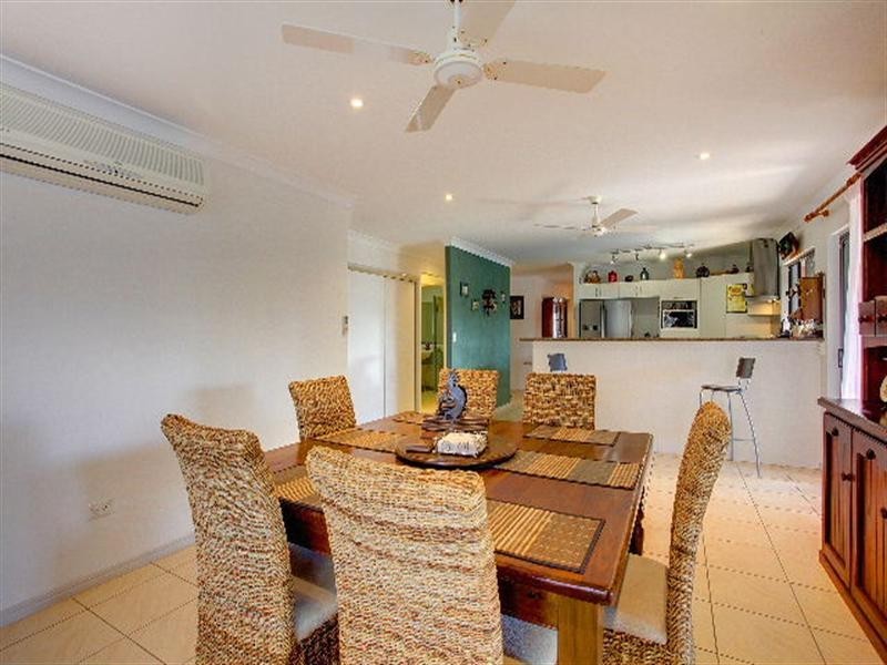 10 Angelus Place, Kirwan QLD 4817