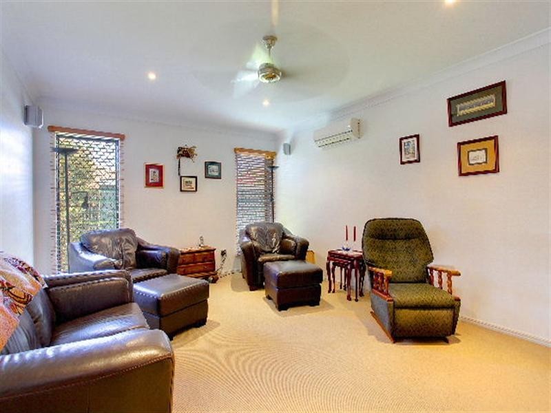 10 Angelus Place, Kirwan QLD 4817