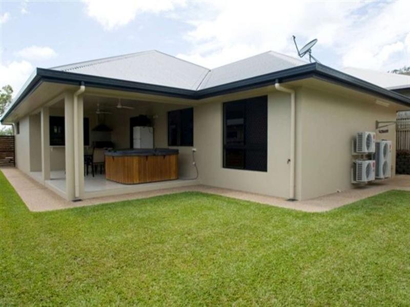 66 Minaret Way, Mount Louisa QLD 4814