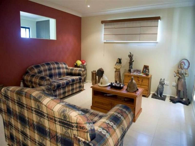 66 Minaret Way, Mount Louisa QLD 4814