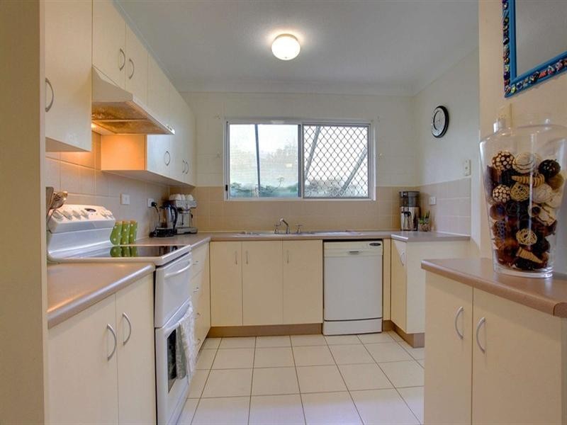 17 Elton Drive, Kelso QLD 4815