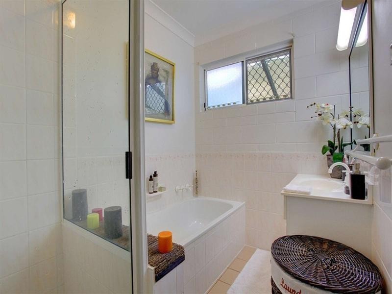 17 Elton Drive, Kelso QLD 4815