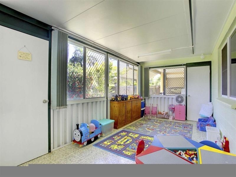 17 Elton Drive, Kelso QLD 4815