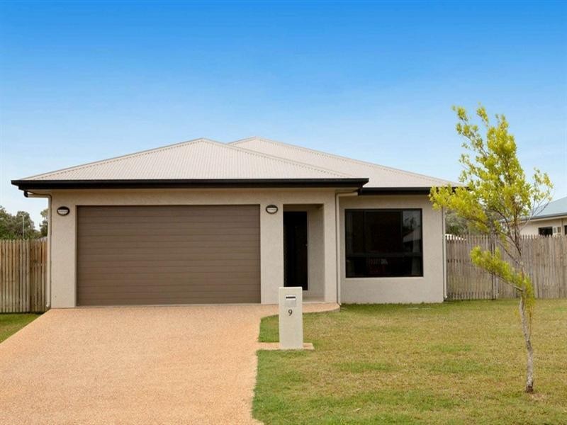 9 Eungella Court, Bushland Beach QLD 4818