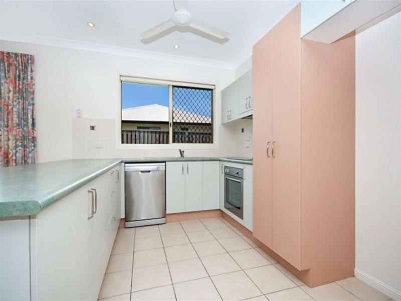 6 Woodwark Drive, Bushland Beach QLD 4818