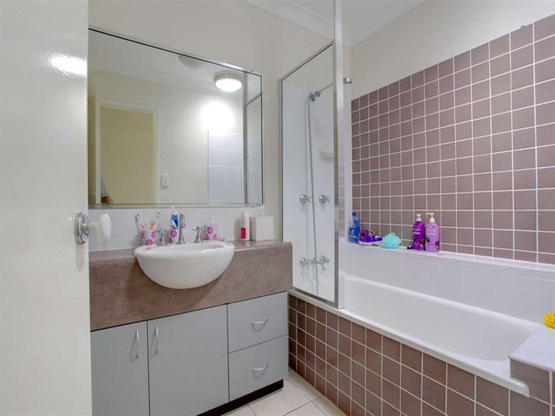 13 Meadowbrook Drive, Aitkenvale QLD 4814