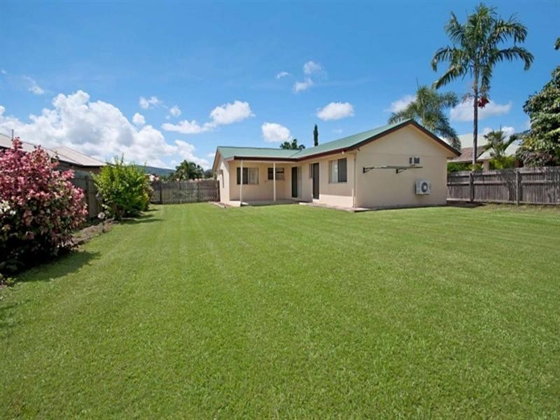 8 Riley Court, Kirwan QLD 4817