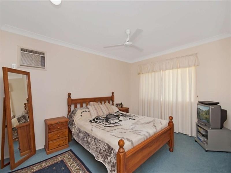 8 Riley Court, Kirwan QLD 4817