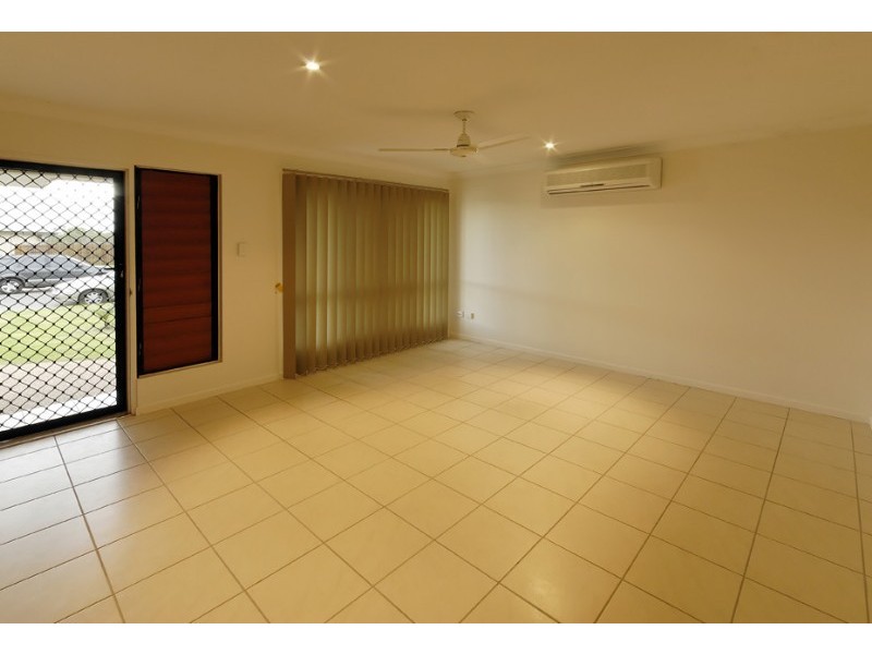 6 Romboli Court, Burdell QLD 4818