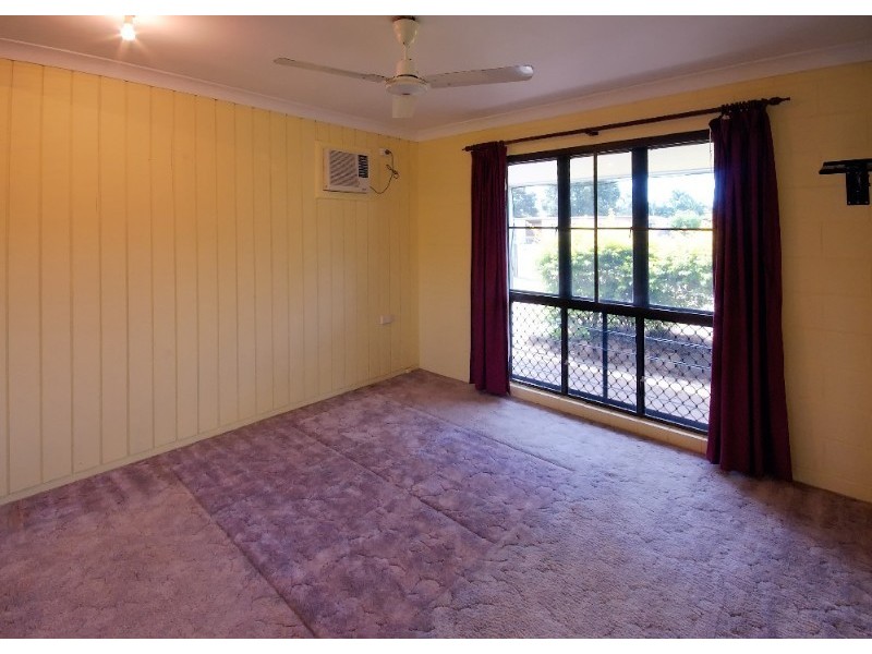 14 Tait Street, Kelso QLD 4815