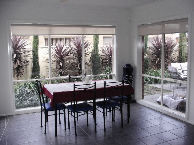 6 Iris Place, Pakenham VIC 3810