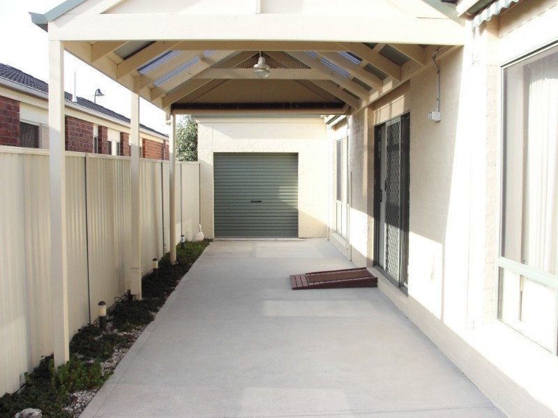 11 Spring Circuit, Pakenham VIC 3810