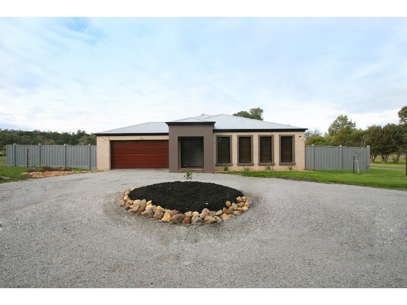 370 Bessie Creek Road, Nar Nar Goon VIC 3812