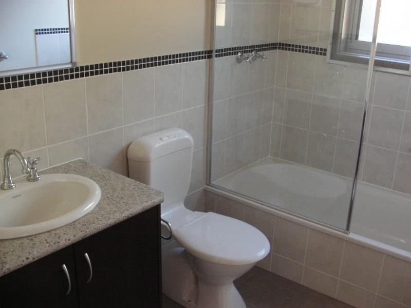 6/1 Henry Street, Pakenham VIC 3810