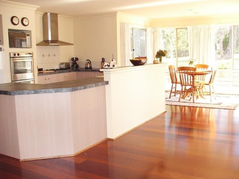 4 Stacey Street, Bunyip VIC 3815