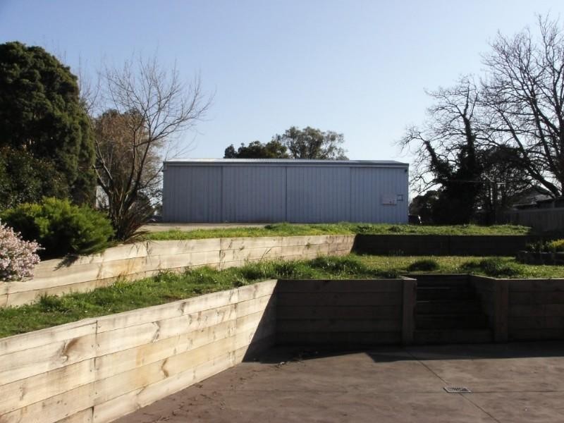 4 Stacey Street, Bunyip VIC 3815