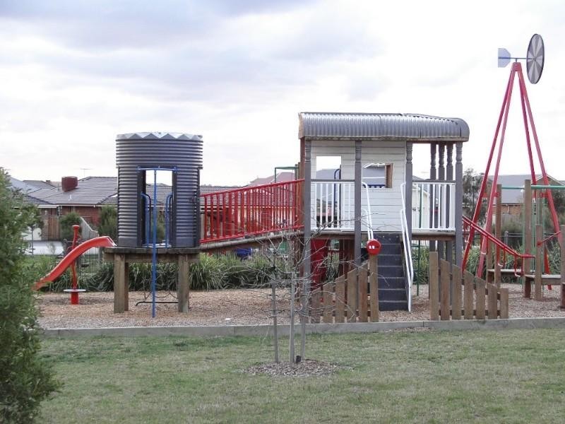 7 O’Hara Drive, Pakenham VIC 3810