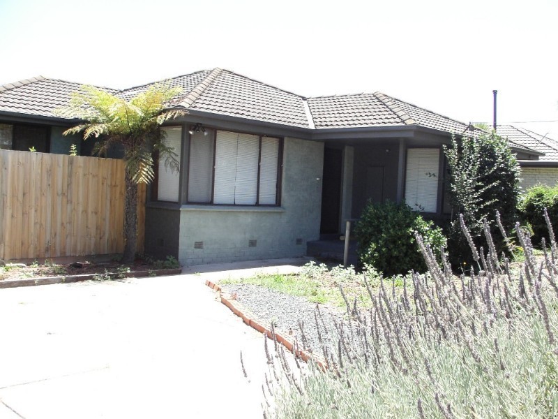 11 Rosalie Court, Pakenham VIC 3810