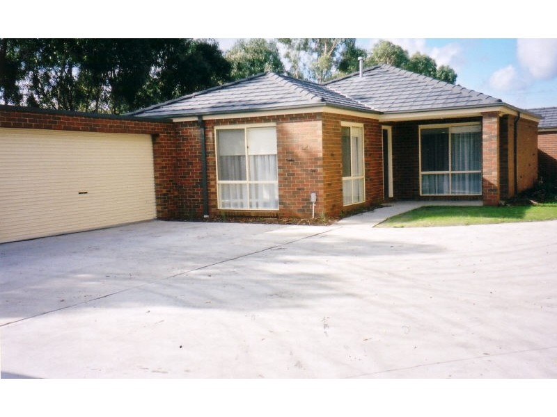 21 Pakenham Road, Pakenham VIC 3810