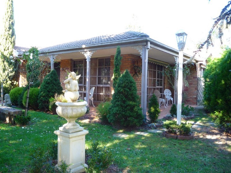 2/19 Main Street, Nar Nar Goon VIC 3812