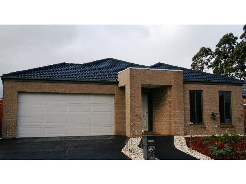 13 Bohemia Crescent, Pakenham VIC 3810