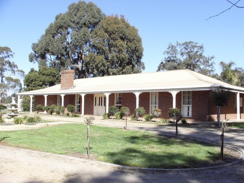 26 Burnt Store Road, Drouin VIC 3818