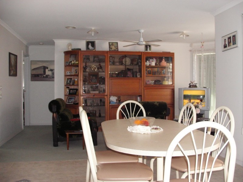 31 Thomas Place, Pakenham VIC 3810